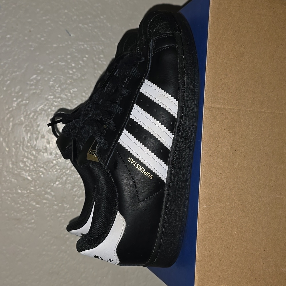 Shell Toe Adidas (Unisex)